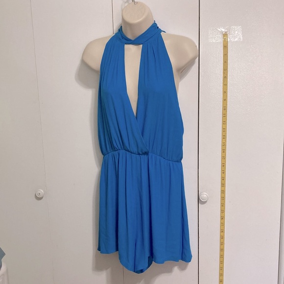 LUSH Romper Shorts Powder Blue Womens Large - Picture 2 of 9